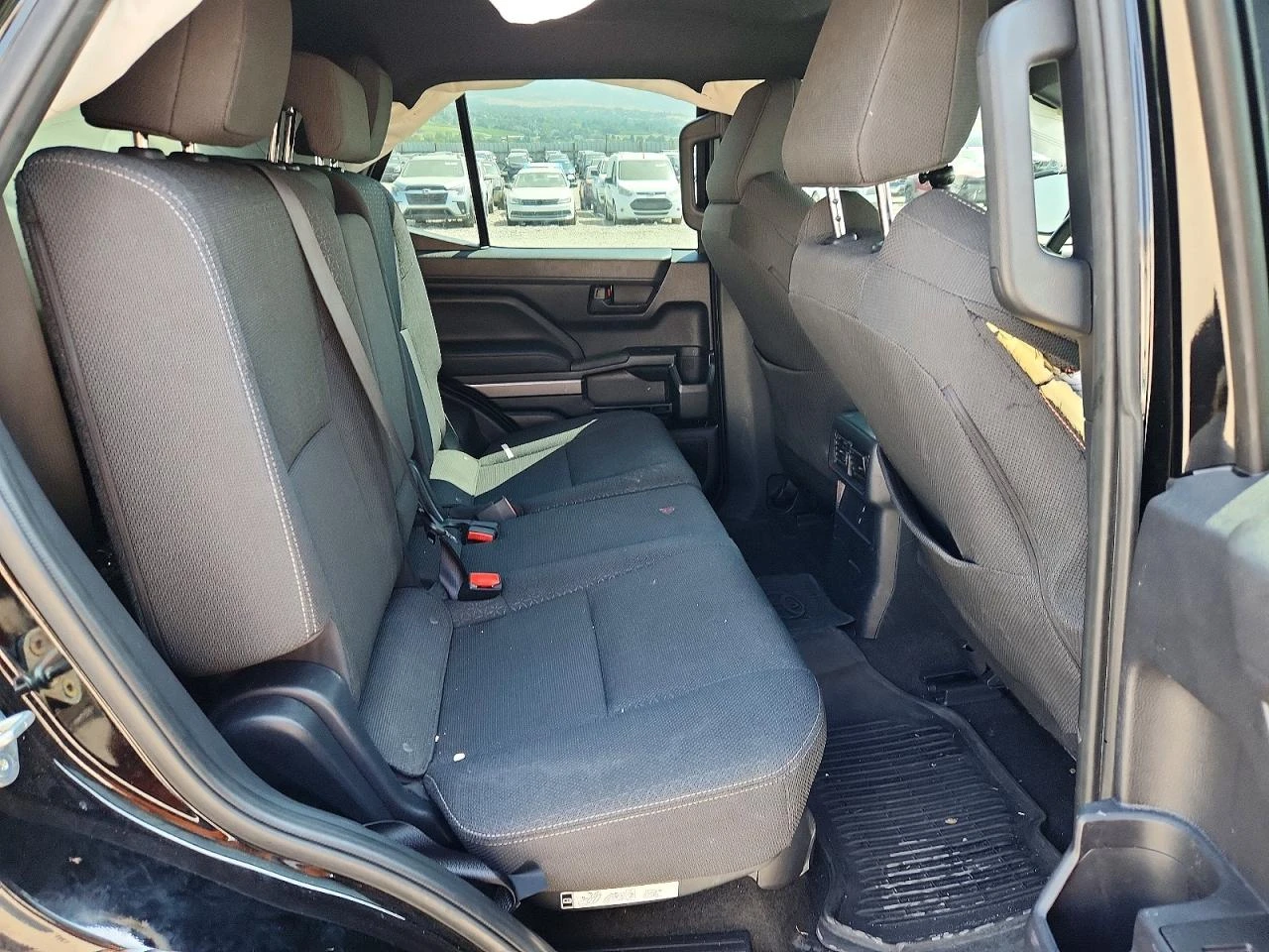 Toyota 4runner 2.4l Sr5, снимка 10 - Автомобили и джипове - 56045508