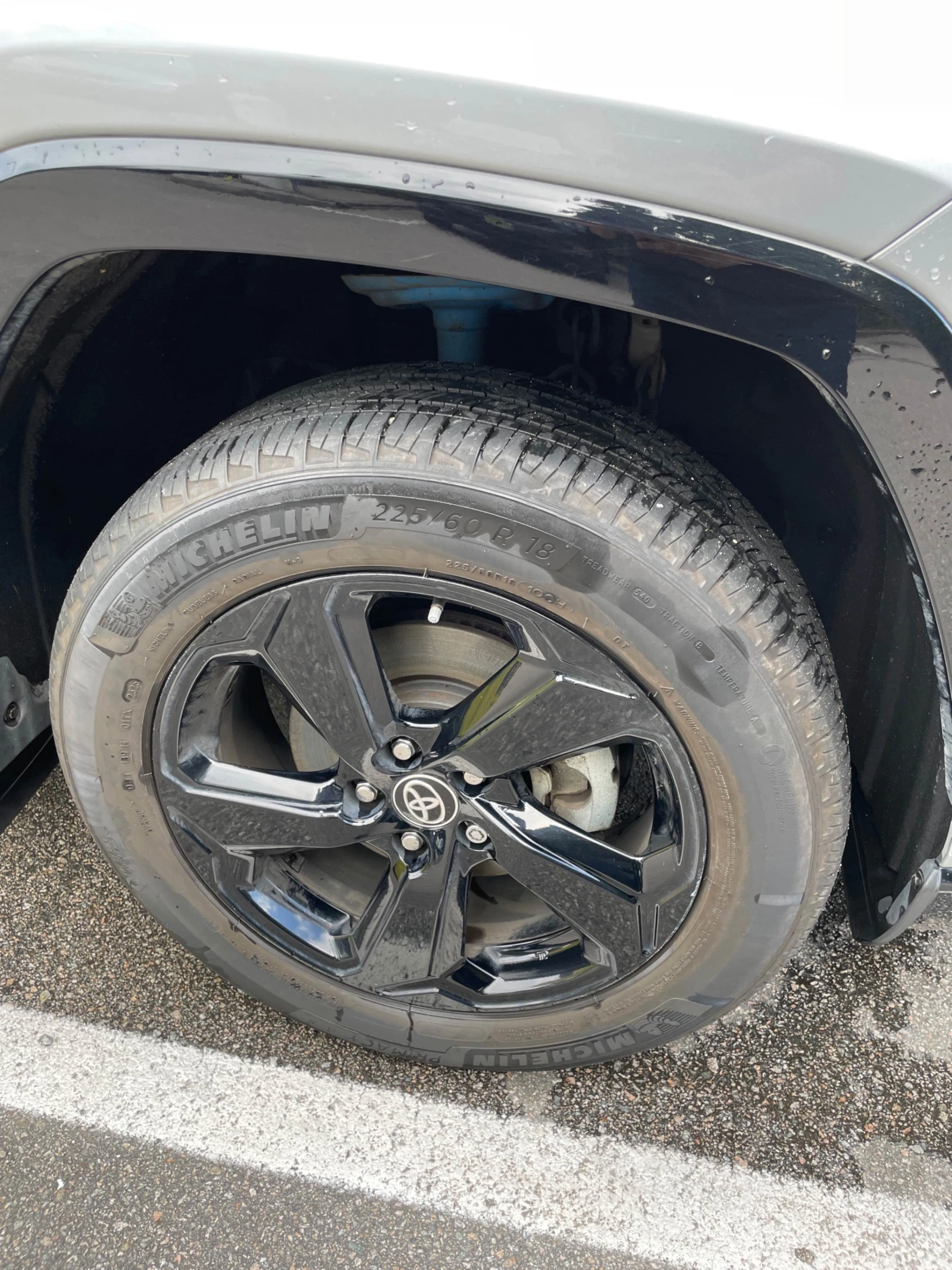 Toyota Rav4 Hybrid / JBL  / Distronic / Carfax / Автокредит, снимка 7 - Автомобили и джипове - 56047470