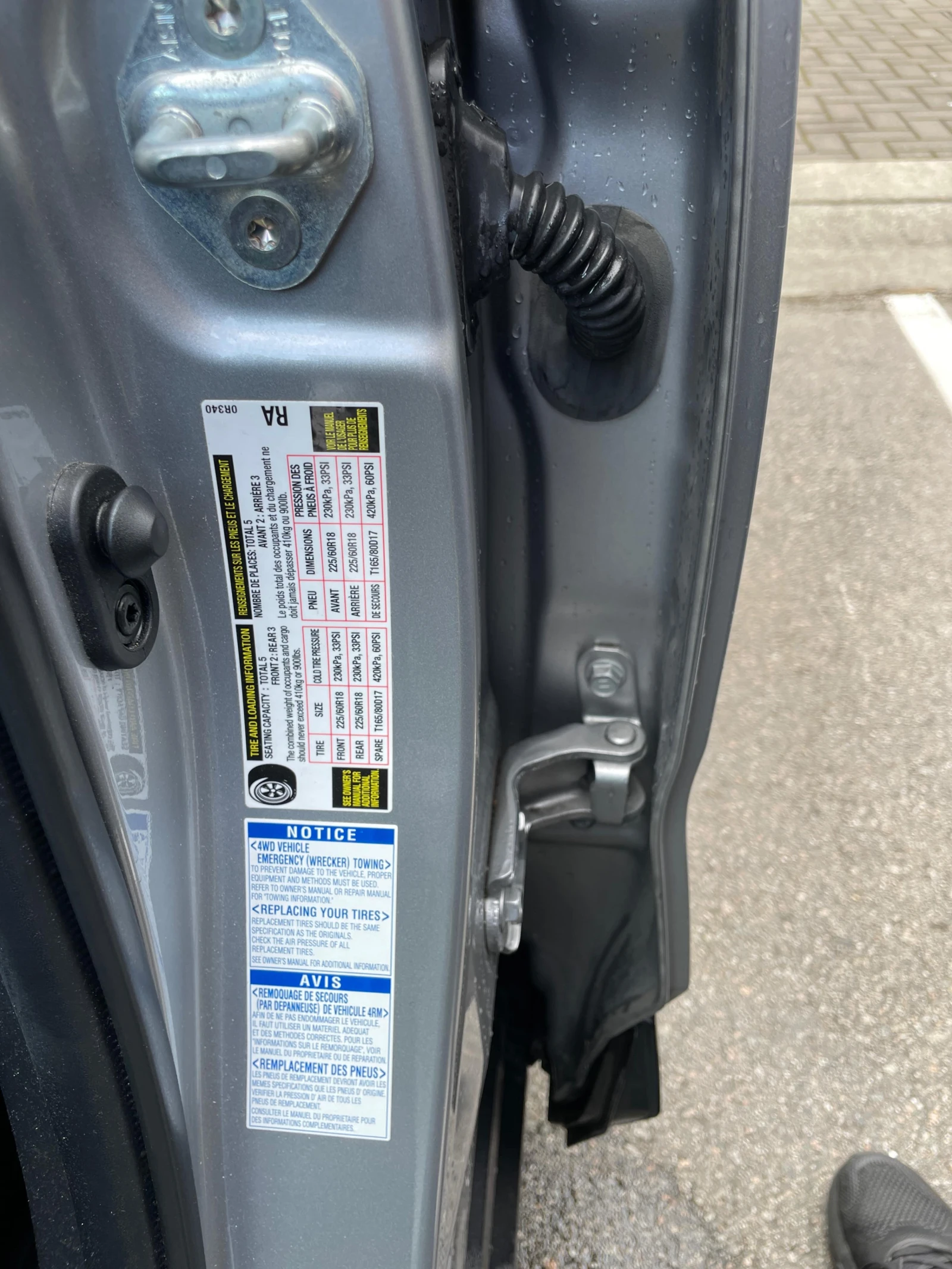 Toyota Rav4 Hybrid / JBL  / Distronic / Carfax / Автокредит, снимка 11 - Автомобили и джипове - 56047470