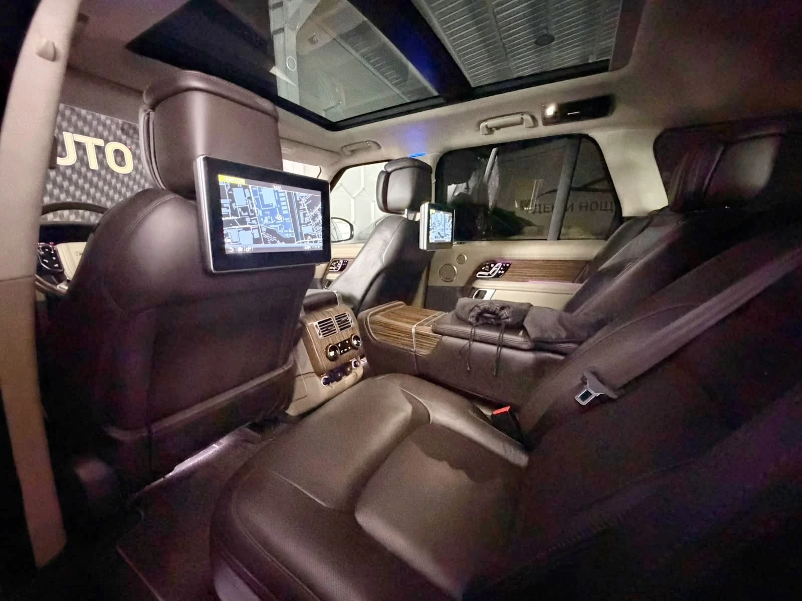 Land Rover Range rover RANGE ROVER AUTOBIOGRAPHY 4.4 SDV8 4x4 / 340 к.с. , снимка 13 - Автомобили и джипове - 56116148