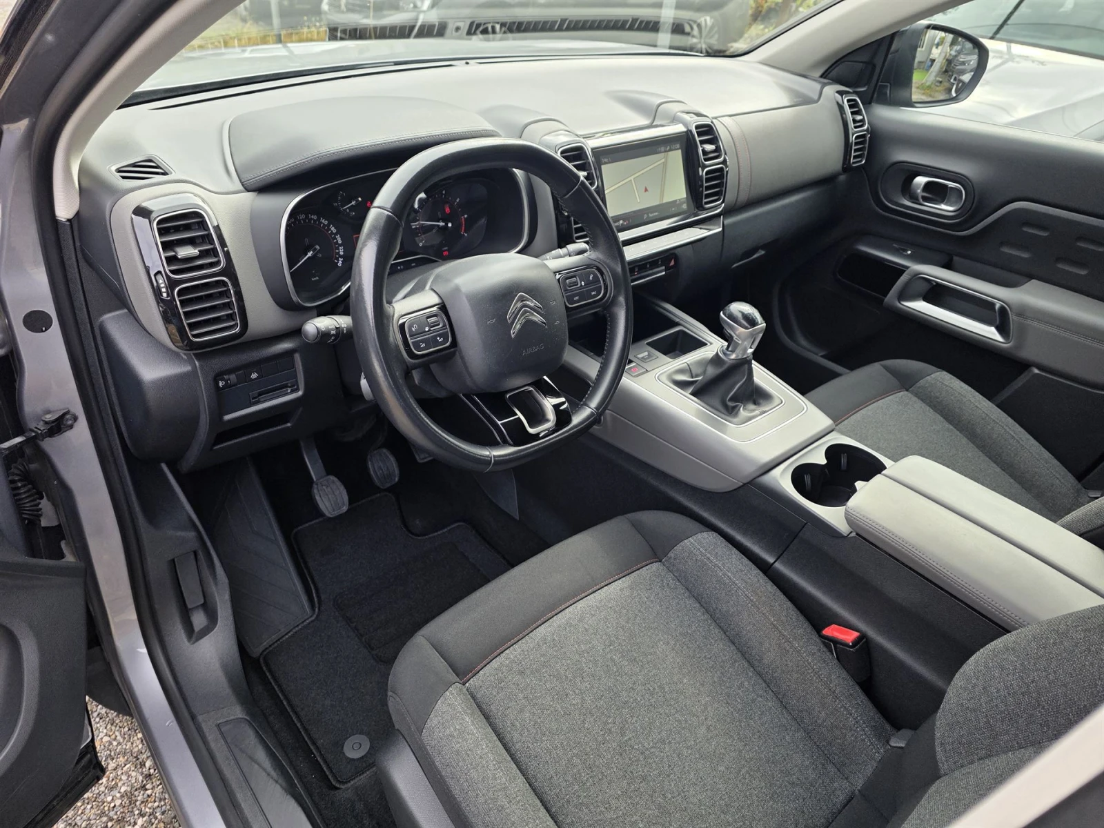 Citroen C5 Aircross 1.2 PureTech Live, снимка 7 - Автомобили и джипове - 56564202
