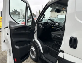 Iveco 35S18 3.0* HI-MATIC* MAXI* LED* ВЪЗГЛАВНИЦИ* 2 СТР.ВРАТИ, снимка 9
