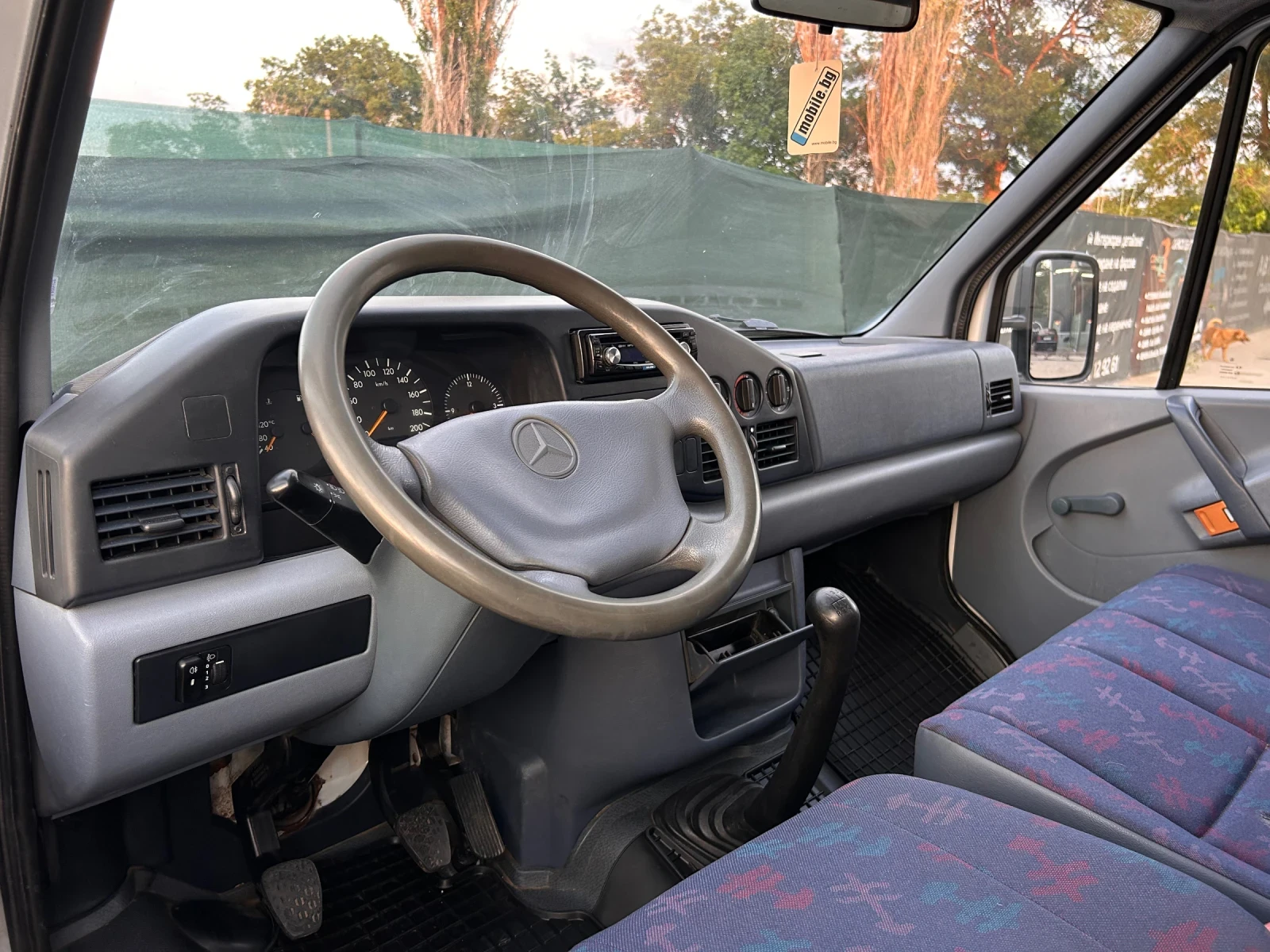 Mercedes-Benz Sprinter 410 Животновъд - изображение 10