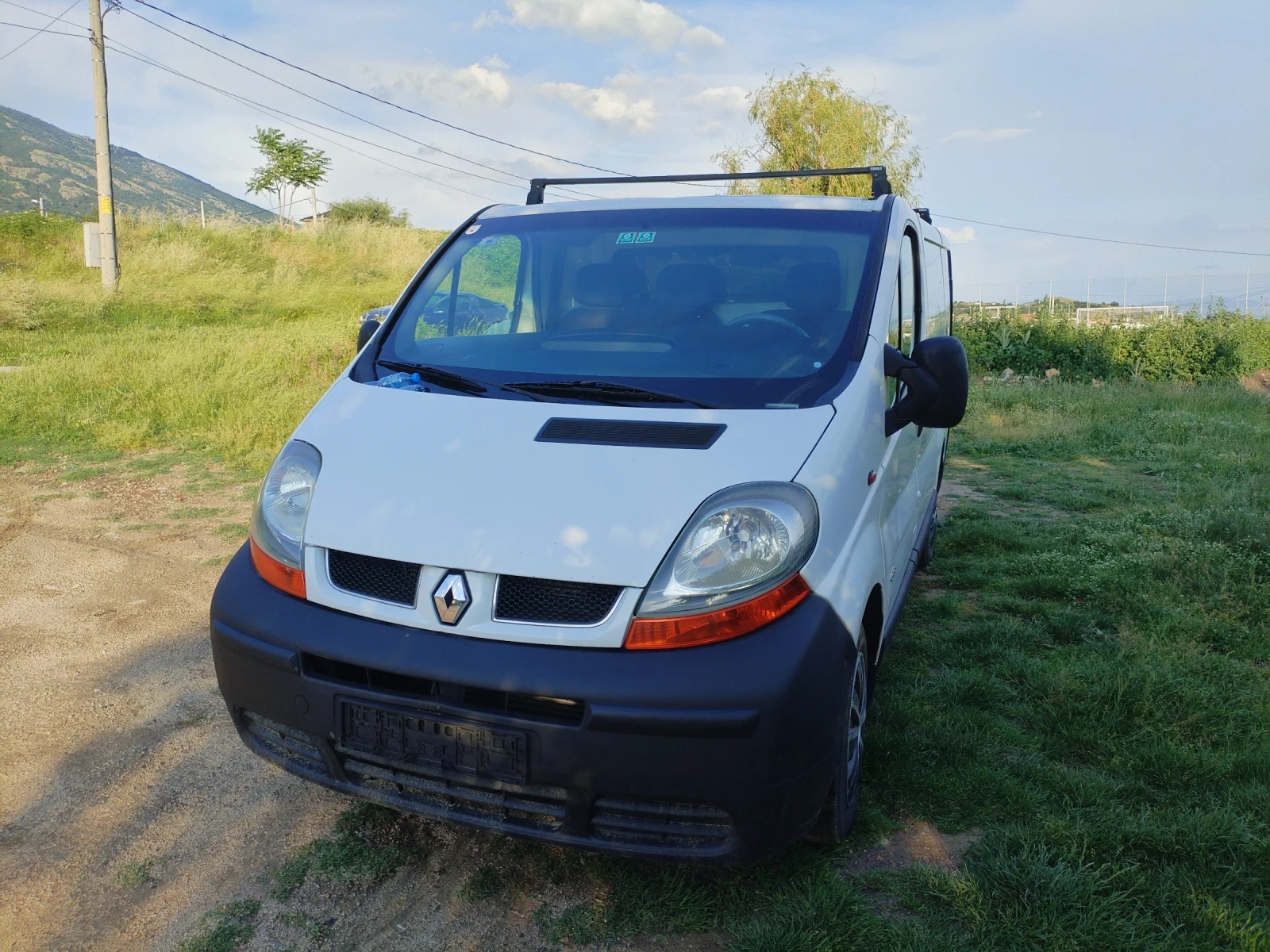 Renault Trafic 1.9 DTI 82hp Багажник ТОП , снимка 4 - Бусове и автобуси - 54765496