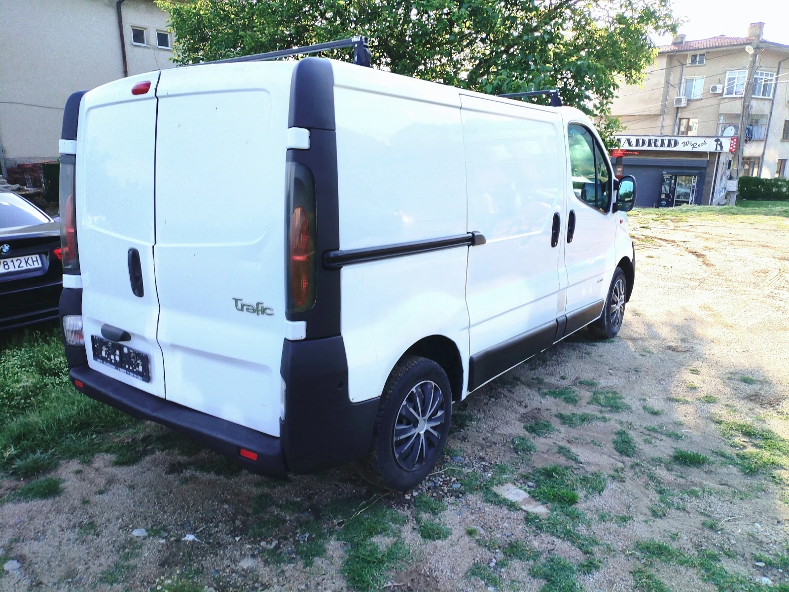 Renault Trafic 1.9 DTI 82hp Багажник ТОП , снимка 6 - Бусове и автобуси - 54765496