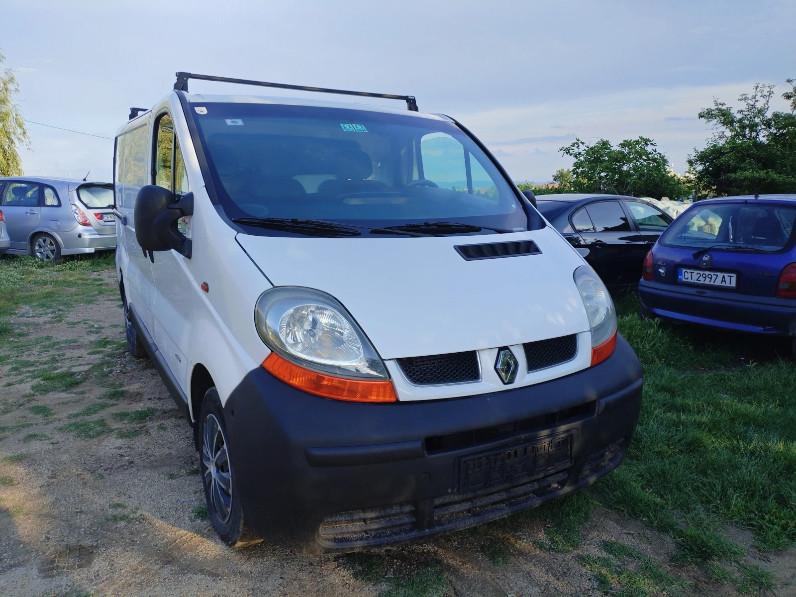 Renault Trafic 1.9 DTI 82hp Багажник ТОП , снимка 5 - Бусове и автобуси - 54765496