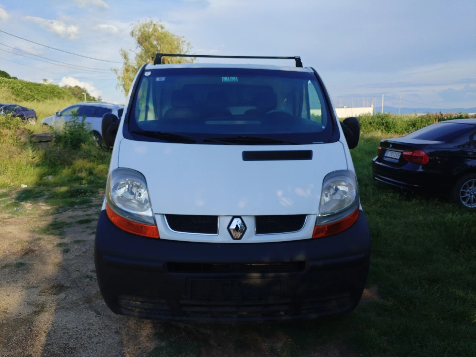 Renault Trafic 1.9 DTI 82hp Багажник ТОП , снимка 3 - Бусове и автобуси - 54765496