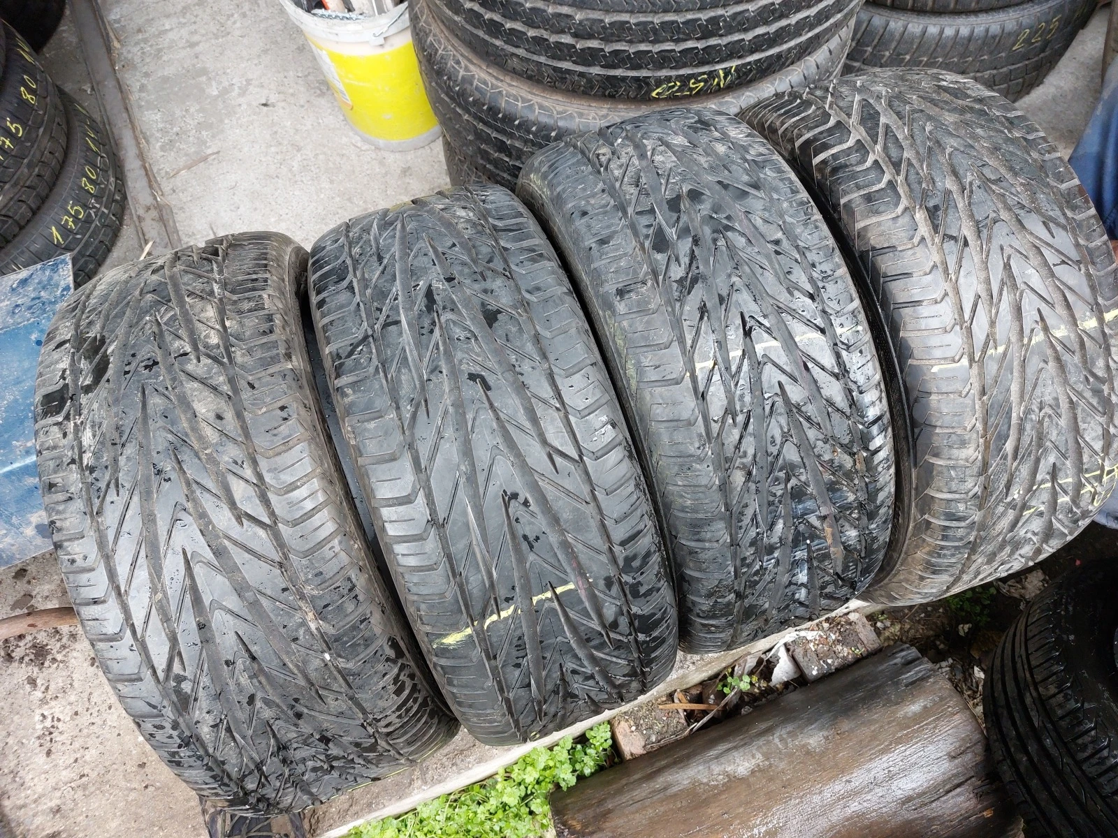 ���� 225/45R16 | Mobile.bg � ����������� 1