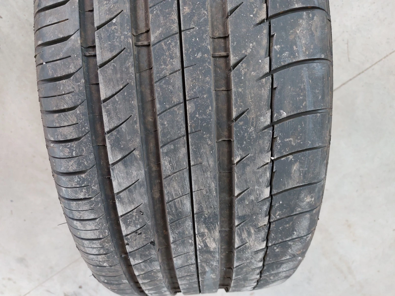 ���� 295/35R21 | Mobile.bg � ����������� 2