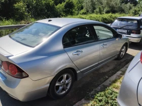 Honda Civic 8 генерация, снимка 2