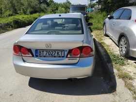 Honda Civic 8 генерация, снимка 3
