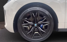 BMW iX xDrive45/ FACELIFT/ M SPORT/ ICONIC GLOW/ H&K/ 360, снимка 7