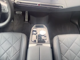 BMW iX xDrive45/ FACELIFT/ M SPORT/ ICONIC GLOW/ H&K/ 360, снимка 14