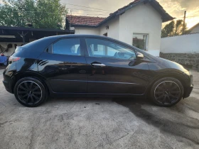 Honda Civic 1.8i V-TEC GERMANY FACELIFT TOP ZUSTAND, снимка 8