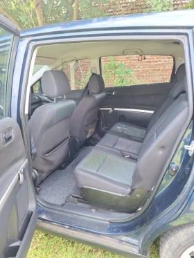 Toyota Corolla verso, снимка 6