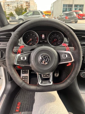 VW Golf 2.0 GTi TSI DSG 500 Edition, снимка 11