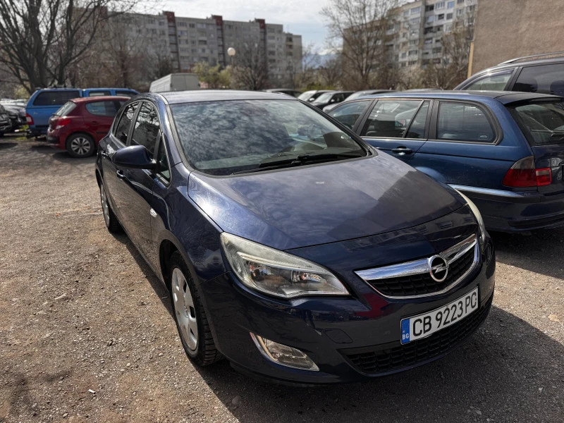 Opel Astra, снимка 3 - Автомобили и джипове - 49006206