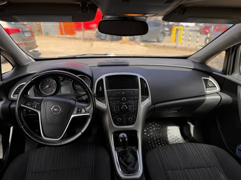 Opel Astra, снимка 14 - Автомобили и джипове - 49006206