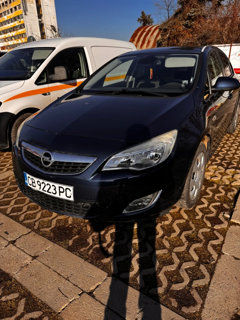 Opel Astra, снимка 1 - Автомобили и джипове - 49006206