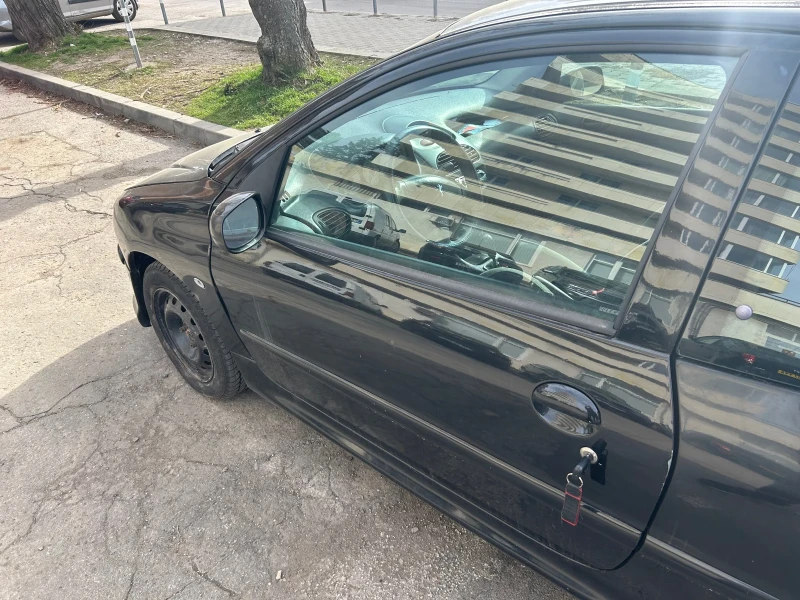 Peugeot 206, снимка 5 - Автомобили и джипове - 49436706