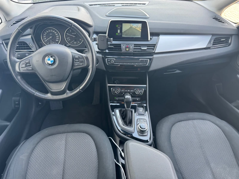 BMW 216 Gran Tourer, снимка 13 - Автомобили и джипове - 49445811