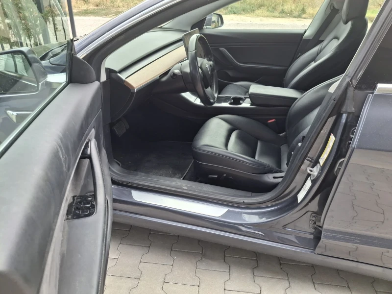 Tesla Model 3 LONGRANGE * DualMotor* FSD * Гаранция , снимка 12 - Автомобили и джипове - 51194757