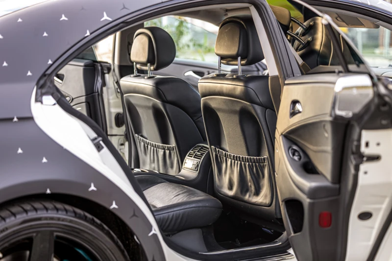 Mercedes-Benz CLS 55 AMG Petronas, снимка 14 - Автомобили и джипове - 52554910