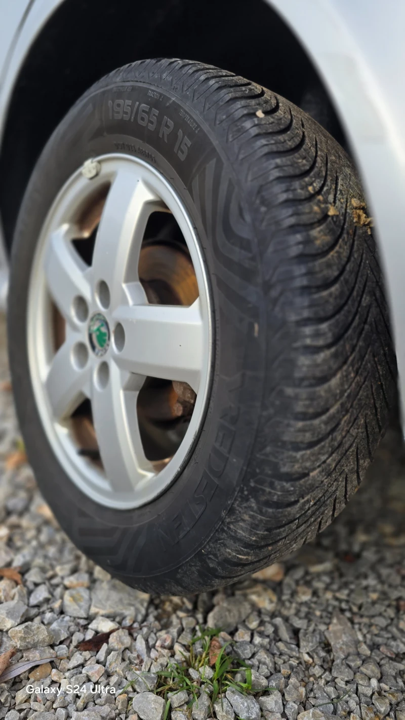 Skoda Octavia 1.9tdi klima, снимка 7 - Автомобили и джипове - 52531654