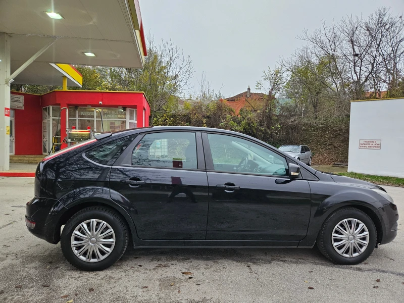 Ford Focus 1.6 HDI, евро 5! KeylessGO, Titanium, като нов!!, снимка 4 - Автомобили и джипове - 52633004