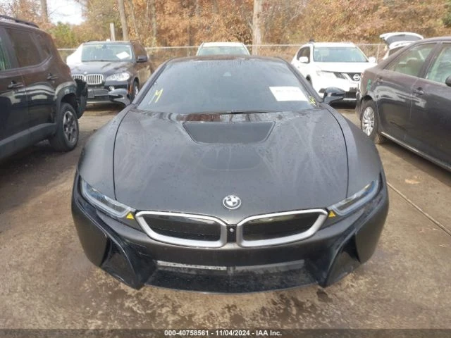 BMW i8, снимка 1 - Автомобили и джипове - 48965540