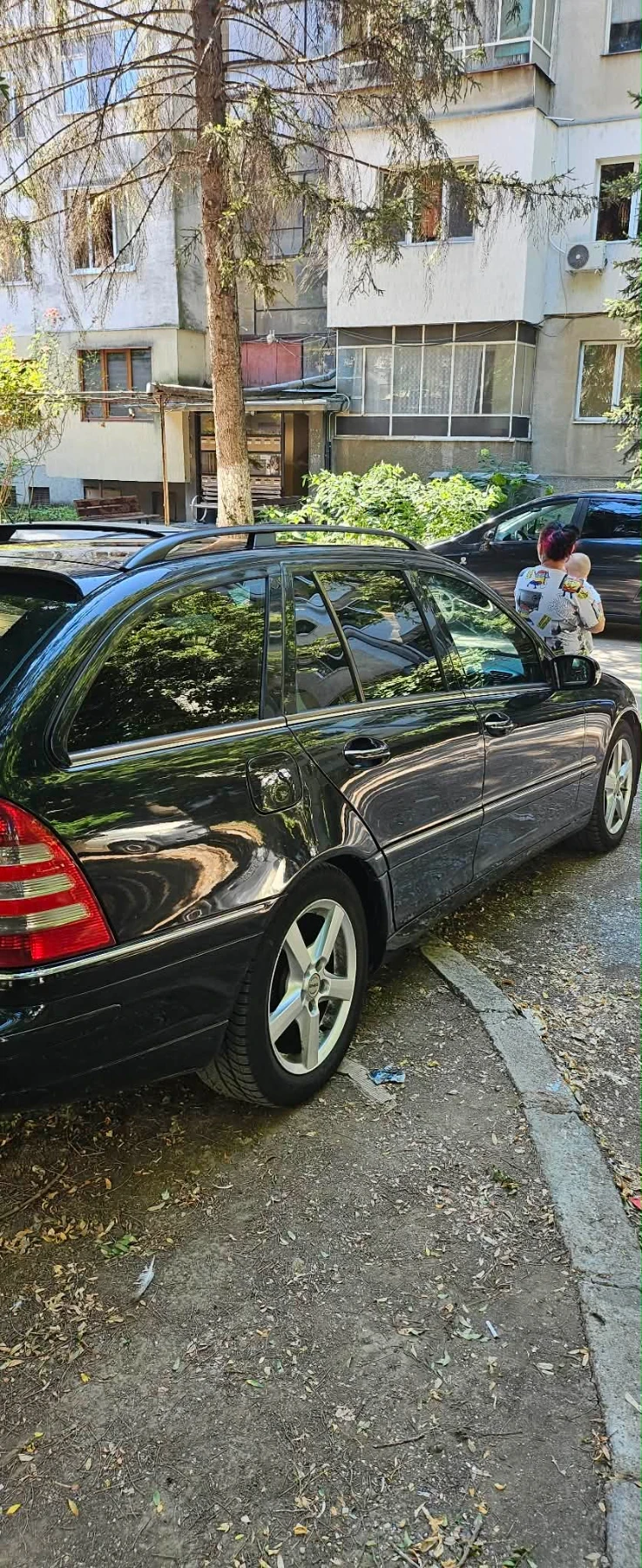 Mercedes-Benz C 200, снимка 4 - Автомобили и джипове - 55501651