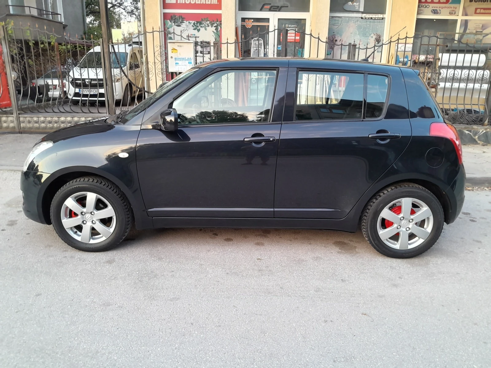 Suzuki Swift 1.3i 4Х4 - изображение 2