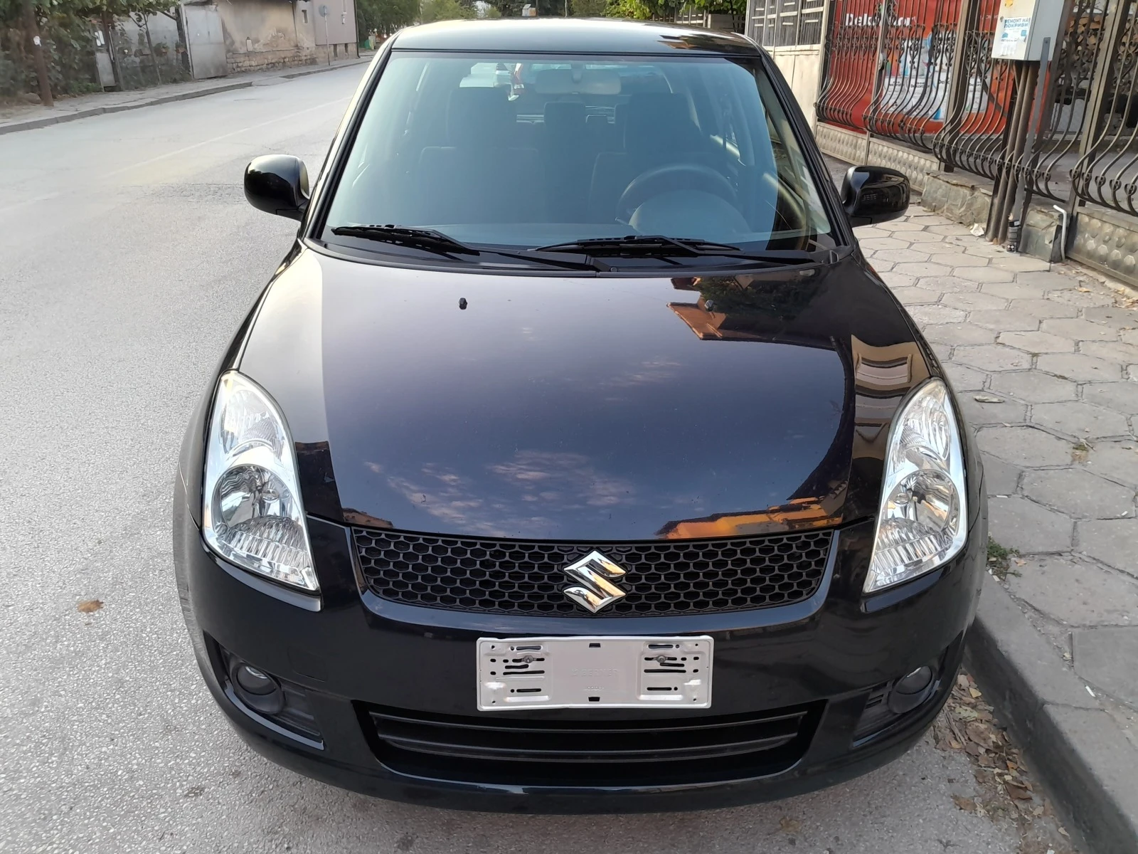 Suzuki Swift 1.3i 4Х4 - изображение 3