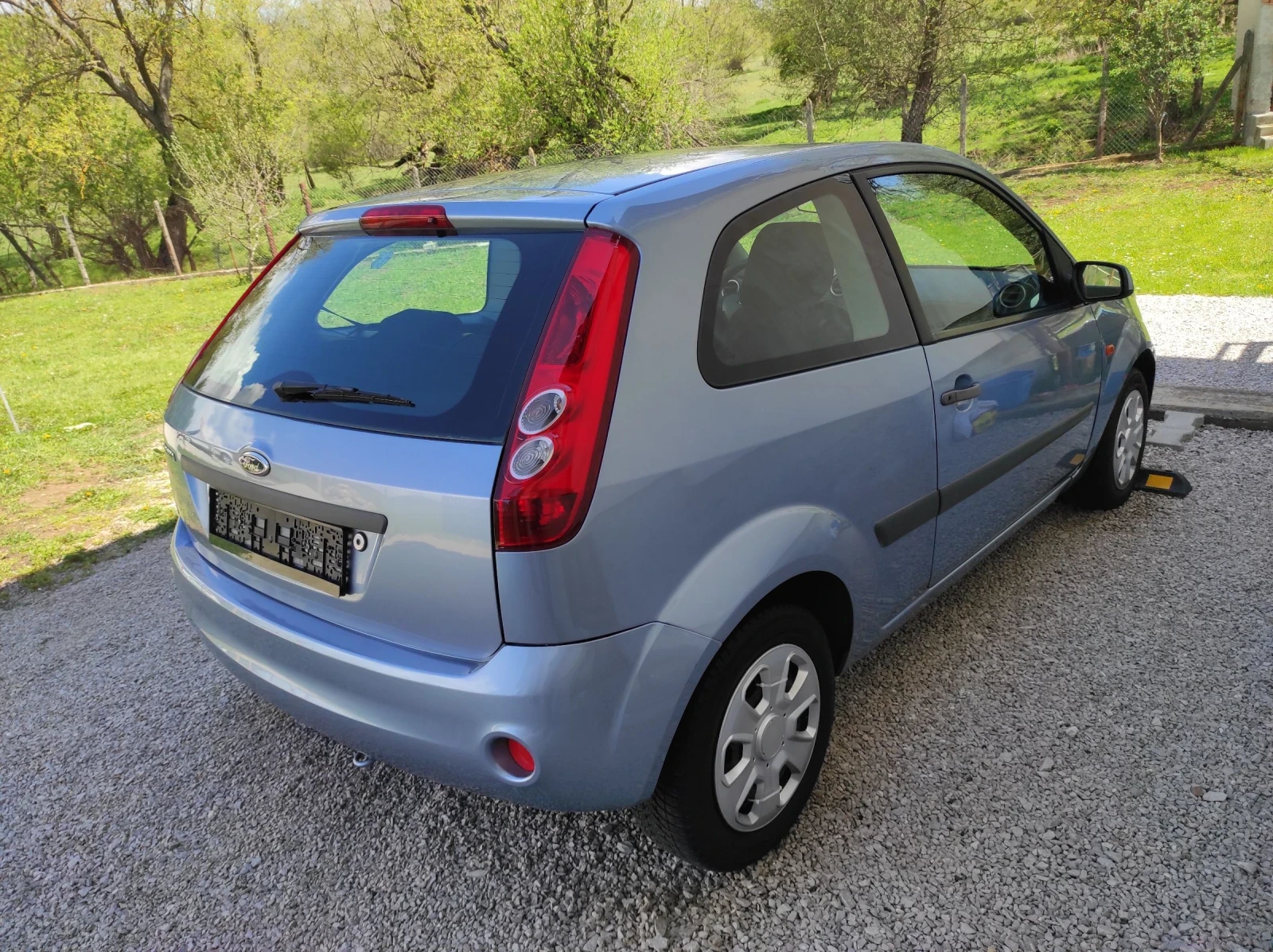 Ford Fiesta 1.25 / EURO4 / BENZIN - изображение 3