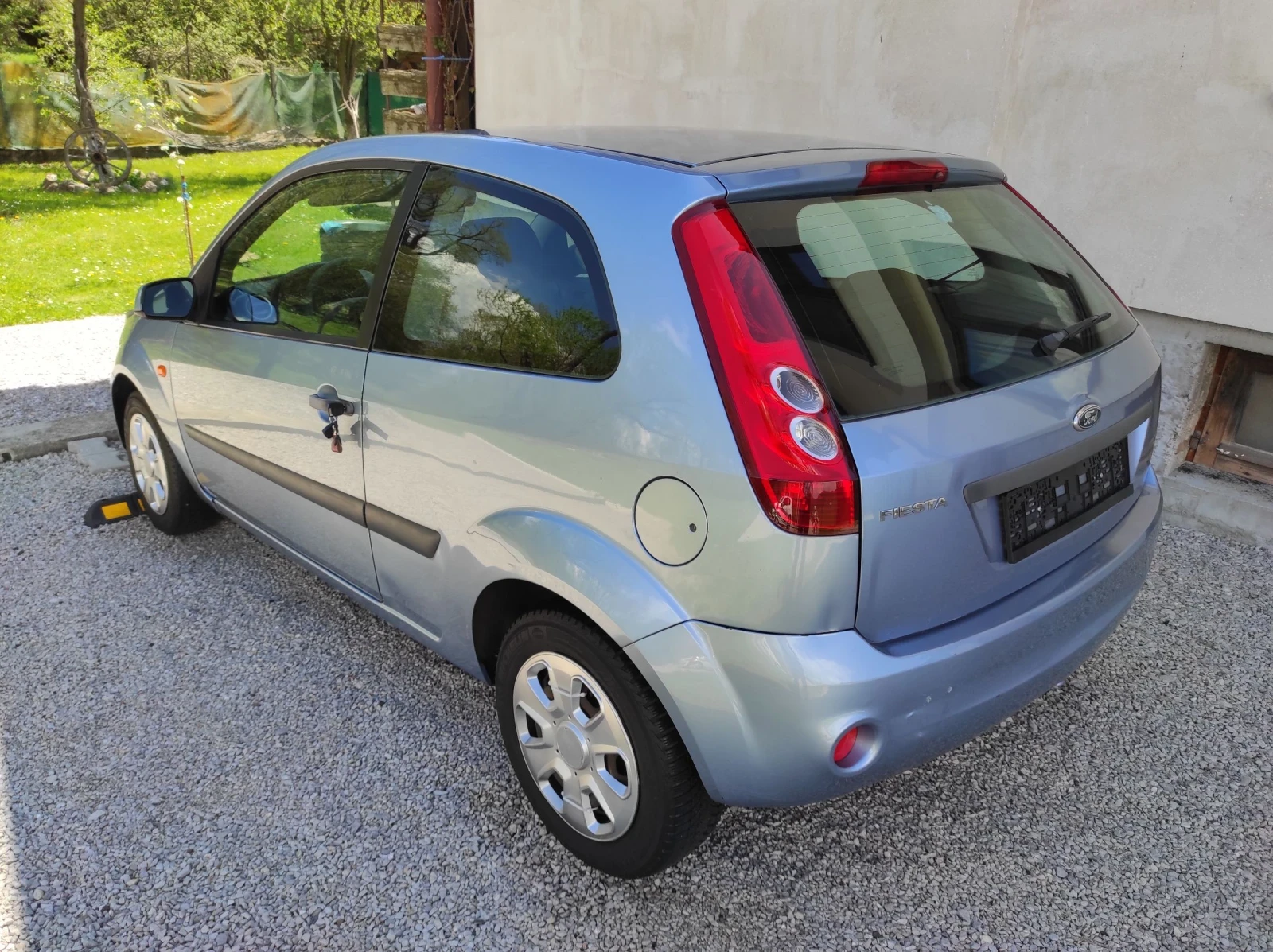 Ford Fiesta 1.25 / EURO4 / BENZIN - изображение 2