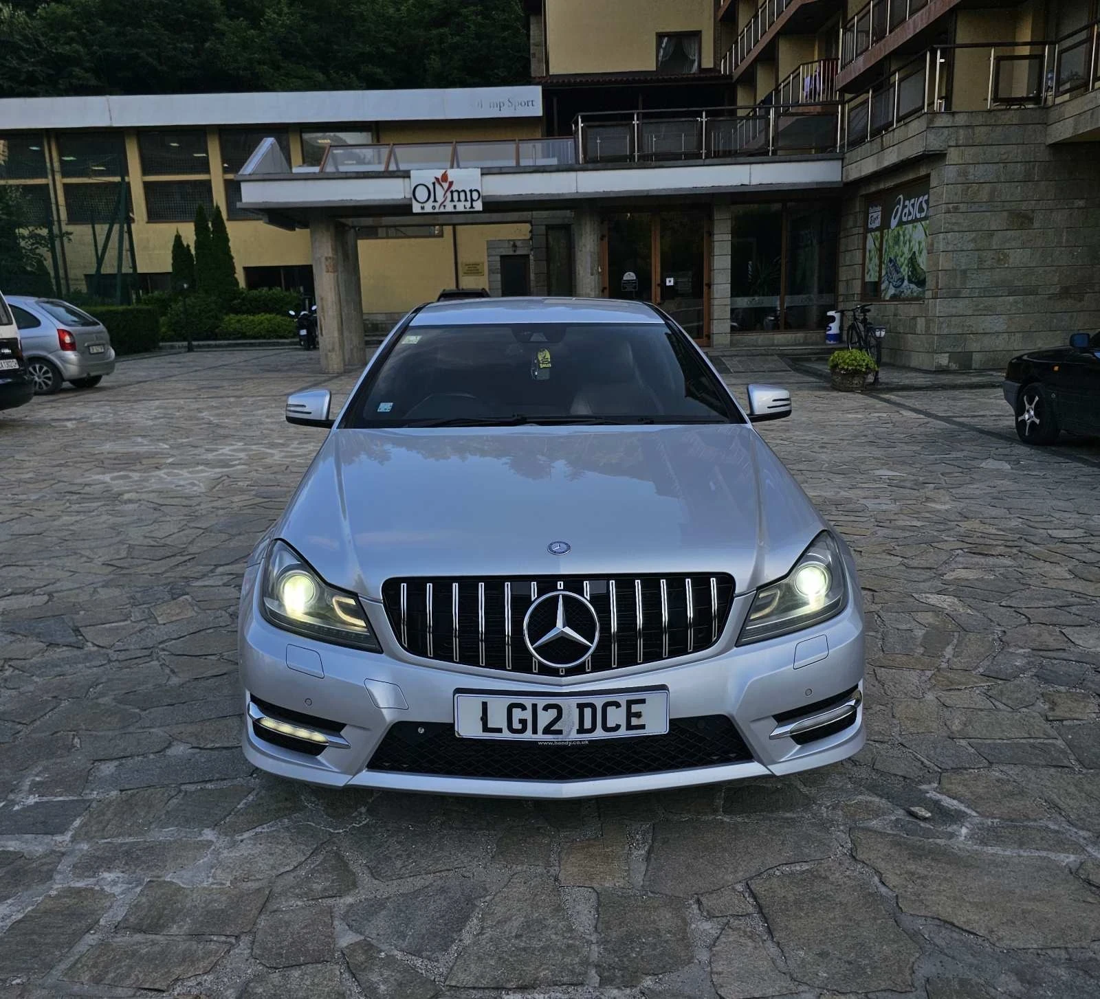 Mercedes-Benz C 220  - изображение 4