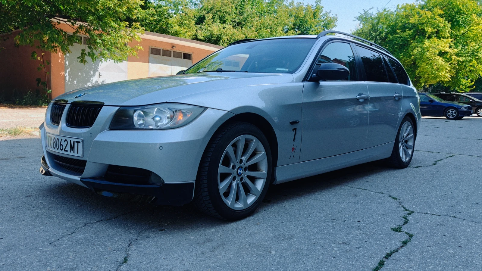 BMW 320 320D - изображение 4