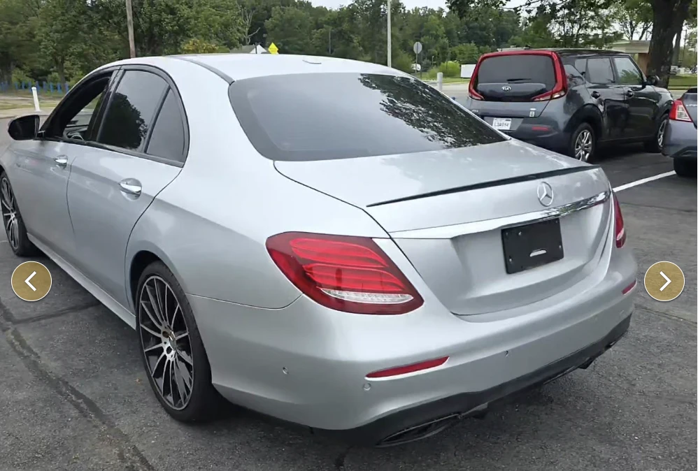 Mercedes-Benz E 43 AMG 4MATIC* BURMESTER* ДИГИТАЛНО* ТАБЛО* МАСАЖ* ДИСТРО - изображение 4
