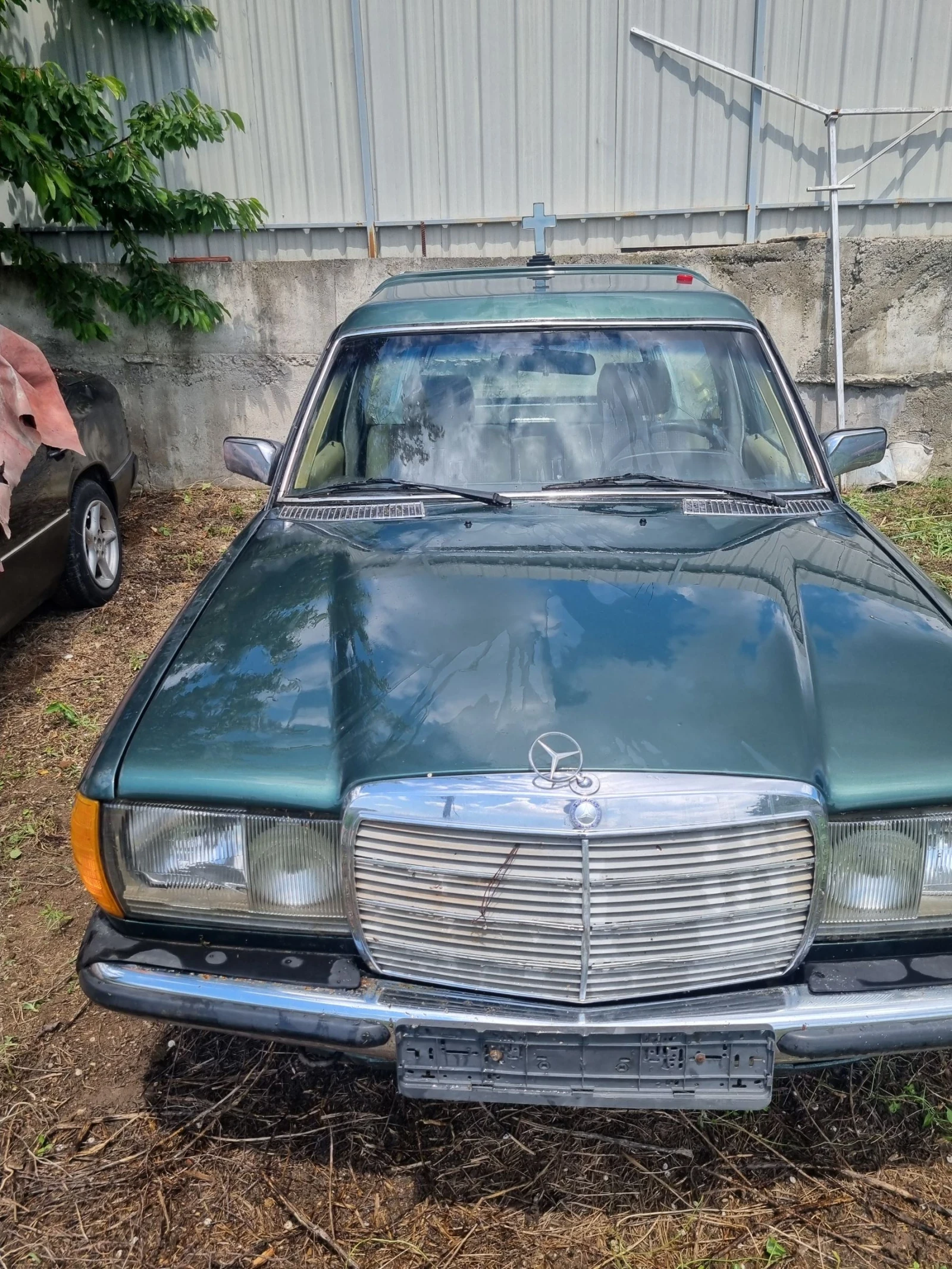 Mercedes-Benz 123 Dizel, снимка 6 - Автомобили и джипове - 56059132
