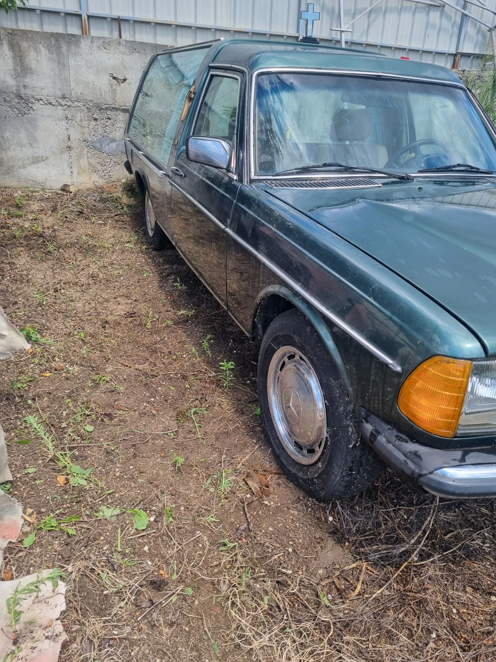 Mercedes-Benz 123 Dizel, снимка 7 - Автомобили и джипове - 56059132