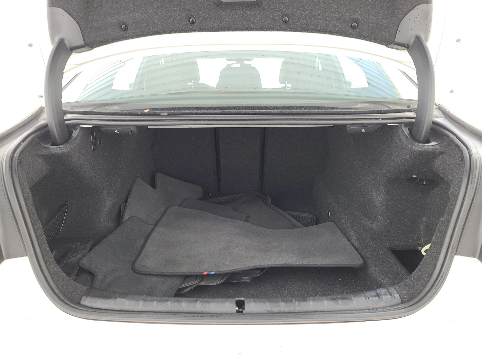 BMW 330 * CARFAX *    | Mobile.bg   13