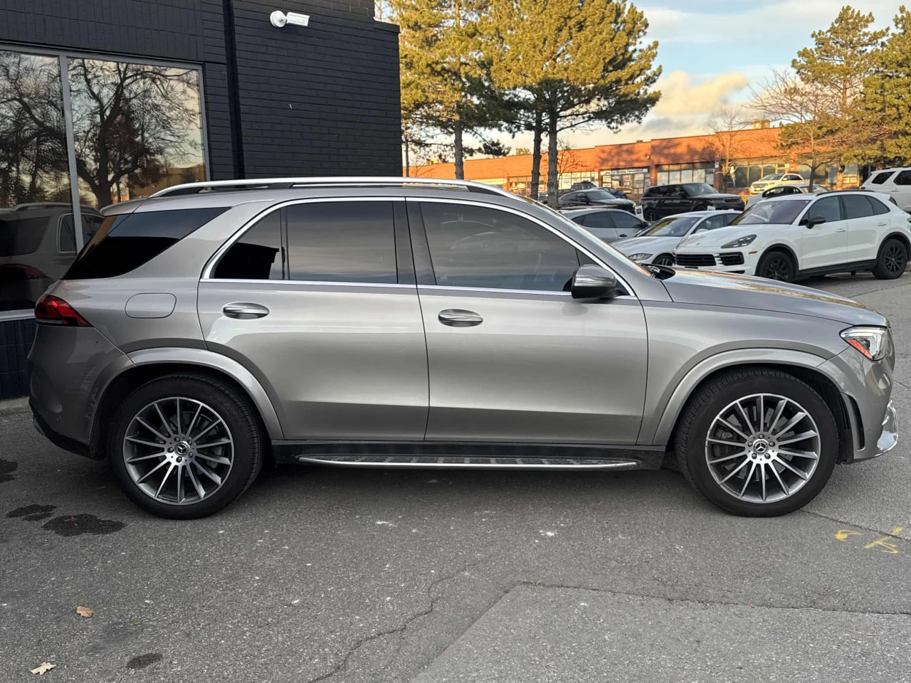 Mercedes-Benz GLE 450 CARFAX* АВТОФИНАНСИРАНЕ* БЕЗ ПЪРВОНАЧАЛНА ВНОСКА*  - изображение 3