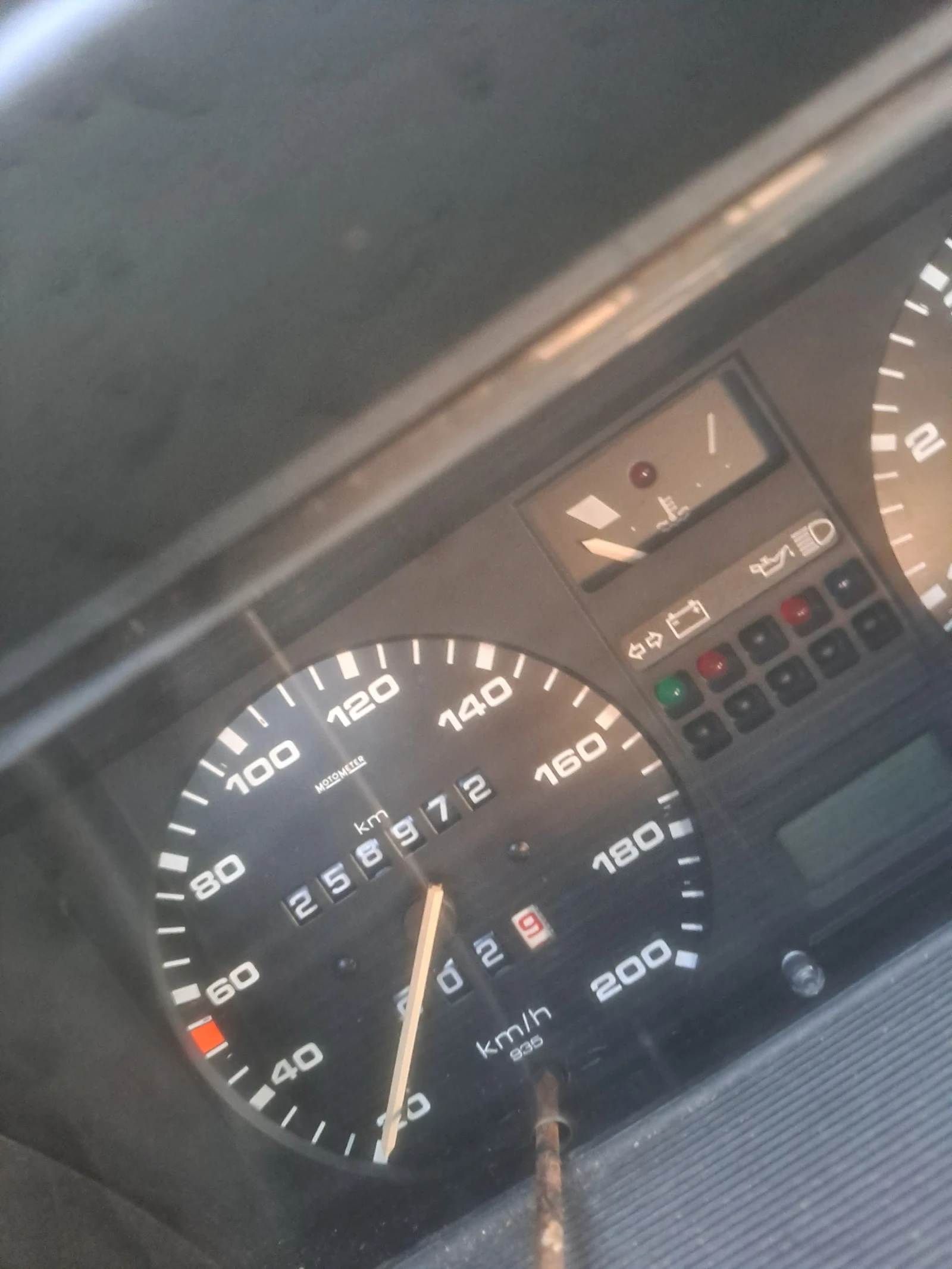 VW Golf 1.3 GL - изображение 7