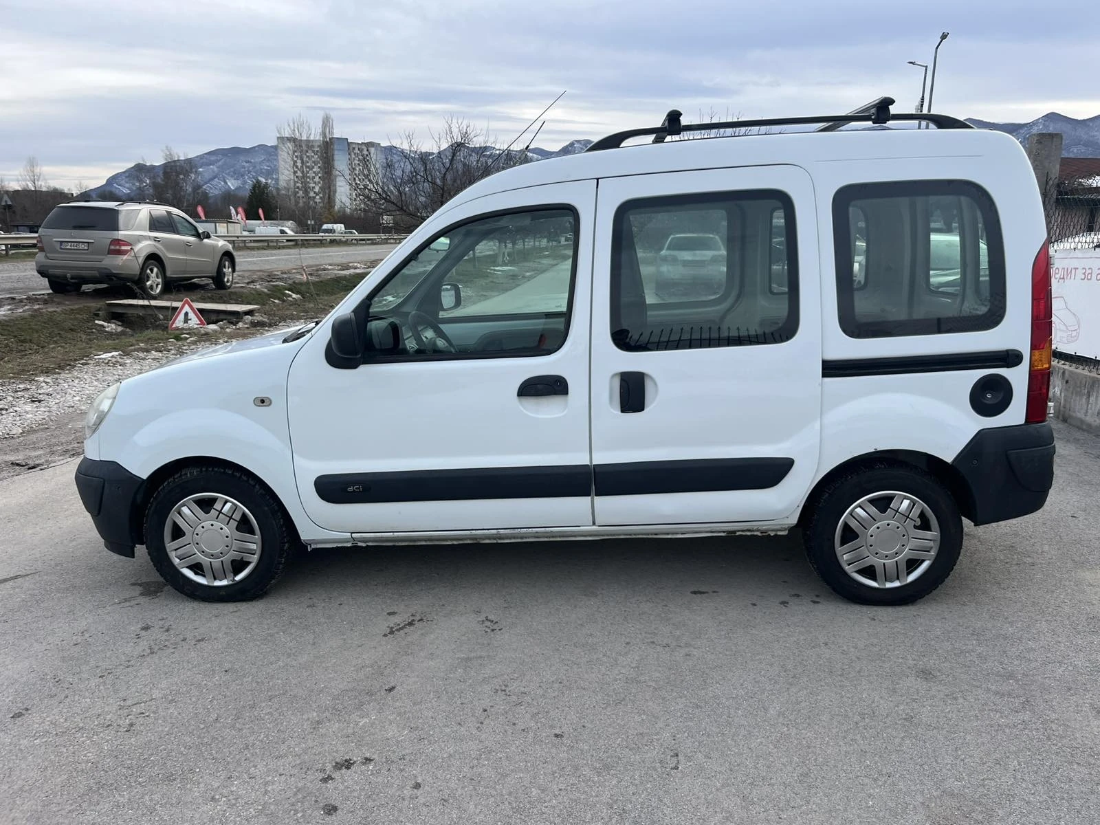 Renault Kangoo 1.5DCI 68кс EURO 4 КЛИМАТИК - изображение 6