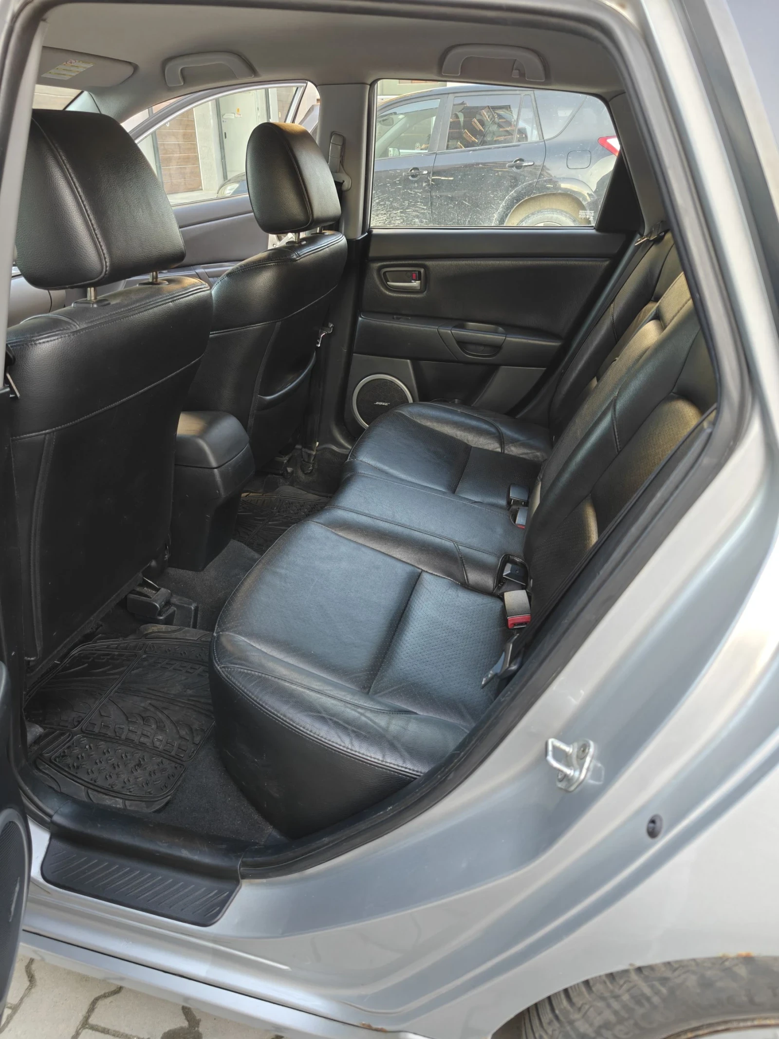 Mazda 3, снимка 15 - Автомобили и джипове - 53939038