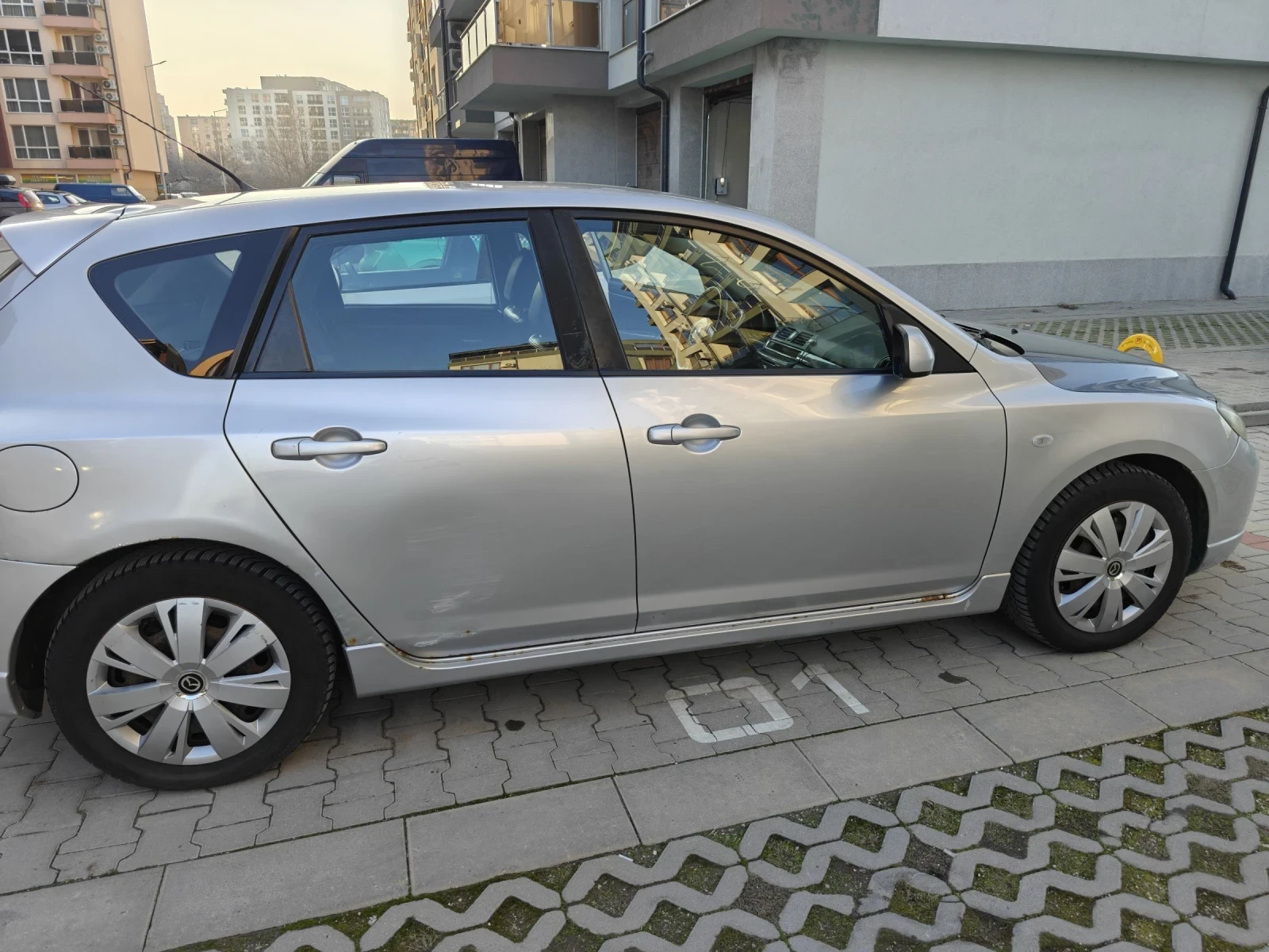 Mazda 3, снимка 9 - Автомобили и джипове - 53939038