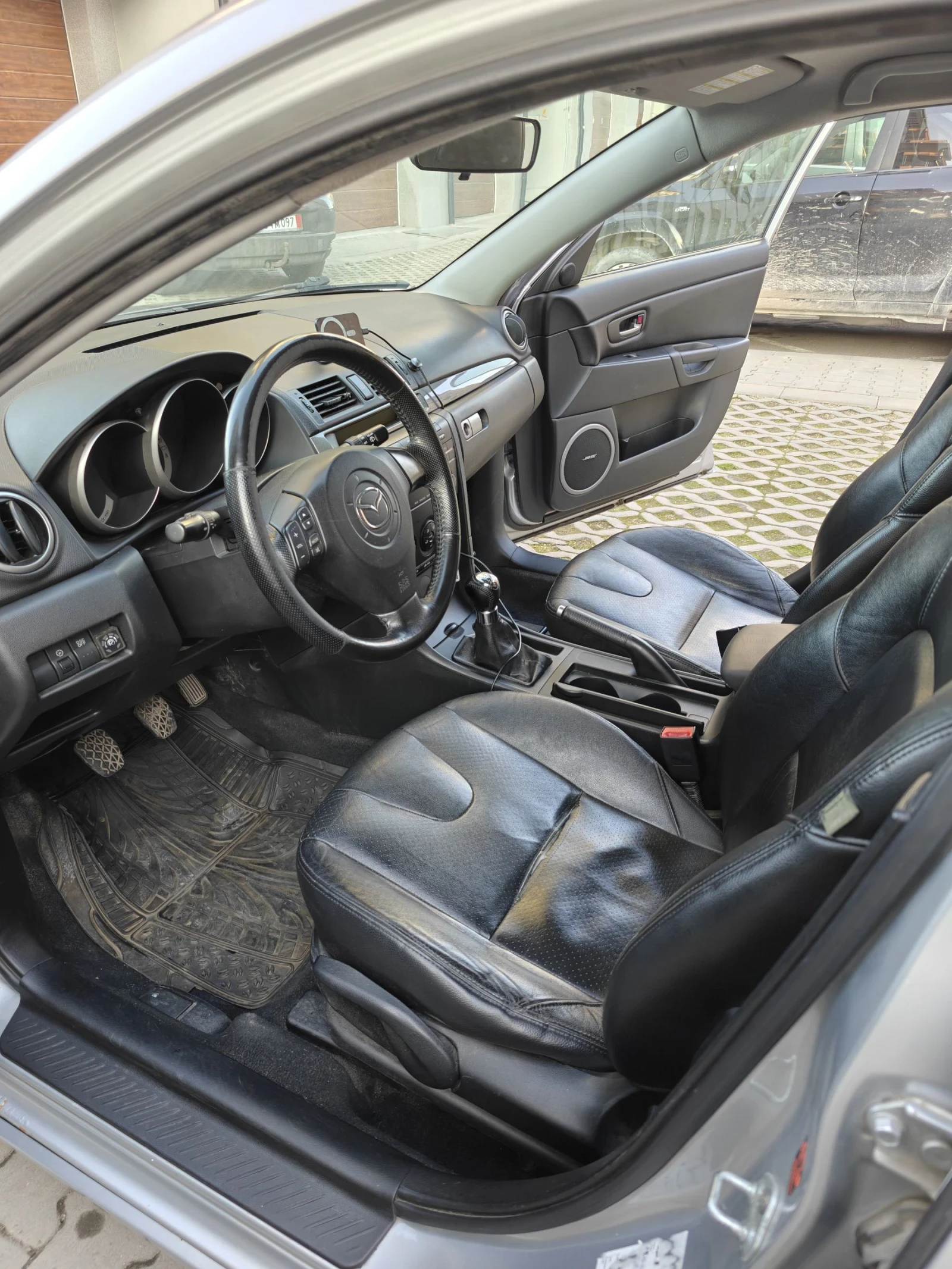 Mazda 3, снимка 14 - Автомобили и джипове - 53939038