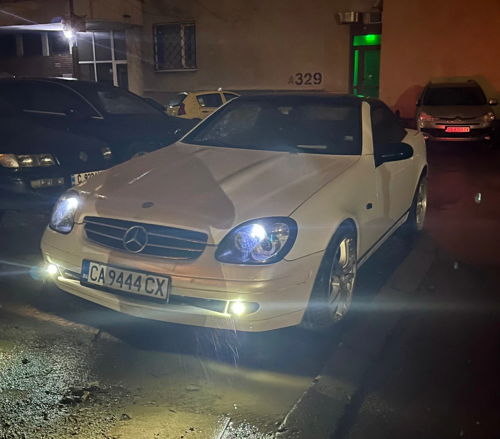 Mercedes-Benz SLK Бяла Перла | Bose | 18" Джанти , снимка 4 - Автомобили и джипове - 54708004