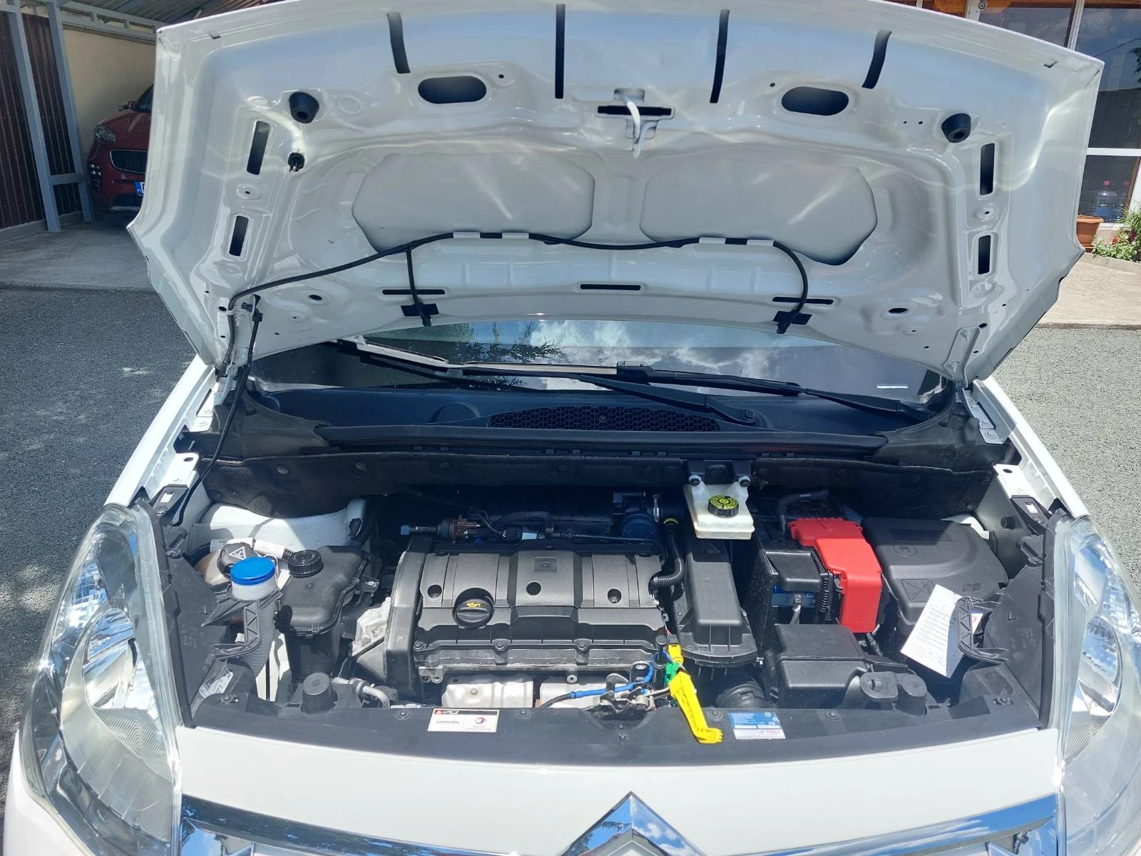 Citroen Berlingo 1.6i, снимка 10 - Автомобили и джипове - 54835079