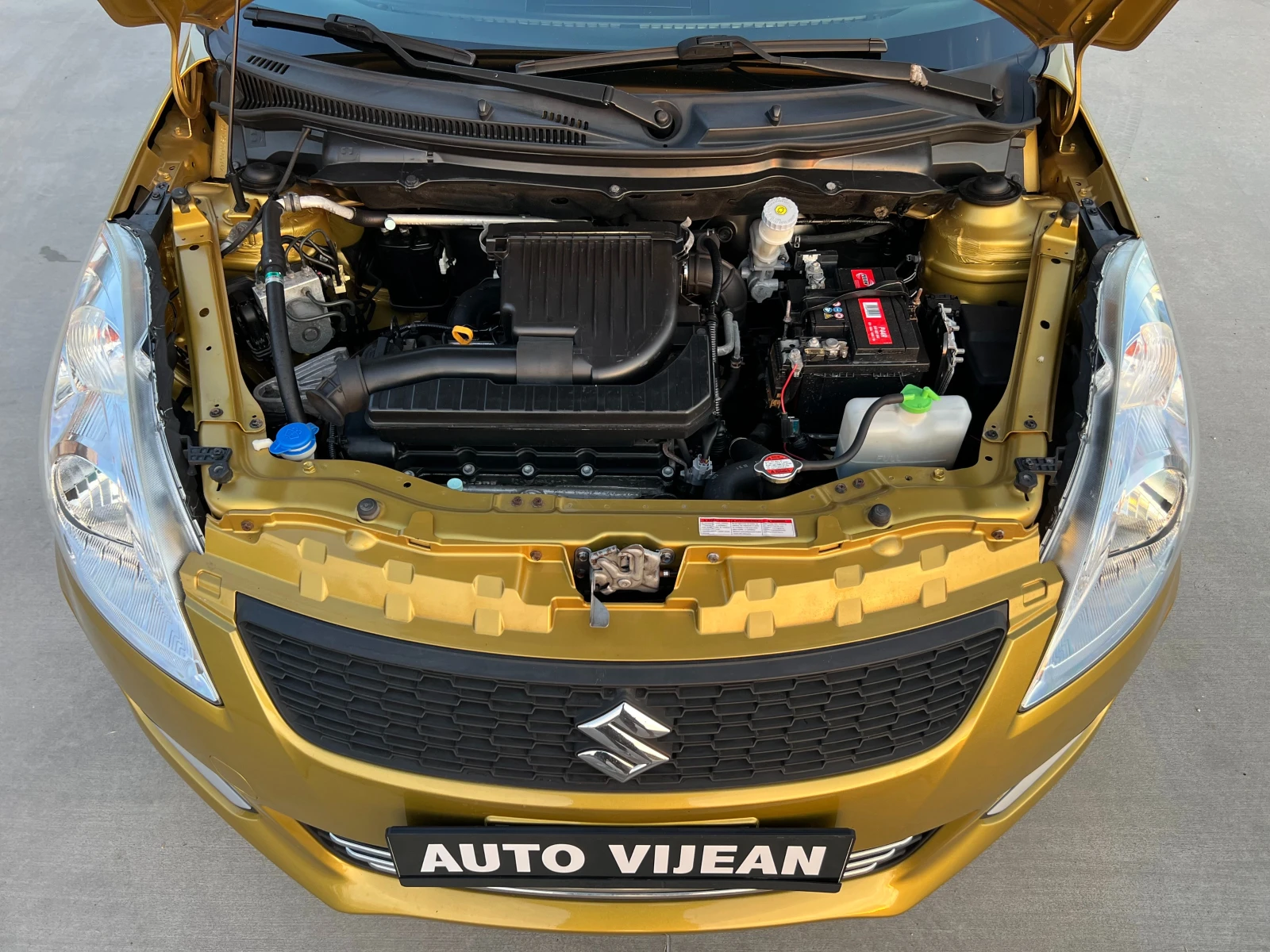 Suzuki Swift 1.2i-94к.с, снимка 15 - Автомобили и джипове - 55012133